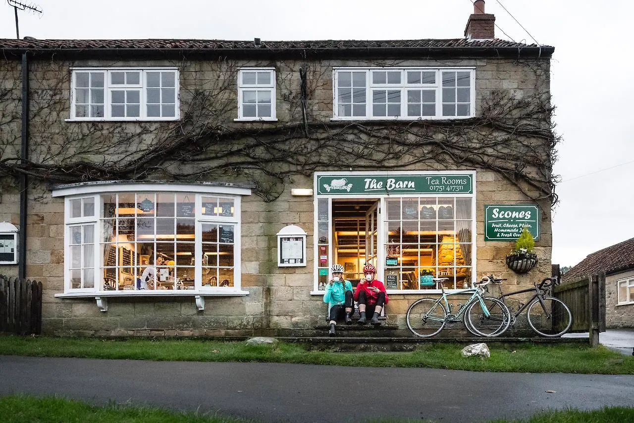 The Barn Guest House And Tearoom Hutton le Hole